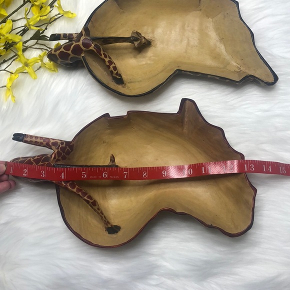 Wooden Handcrafted Giraffe Drinking Dish Set of 2 - Picture 6 of 11